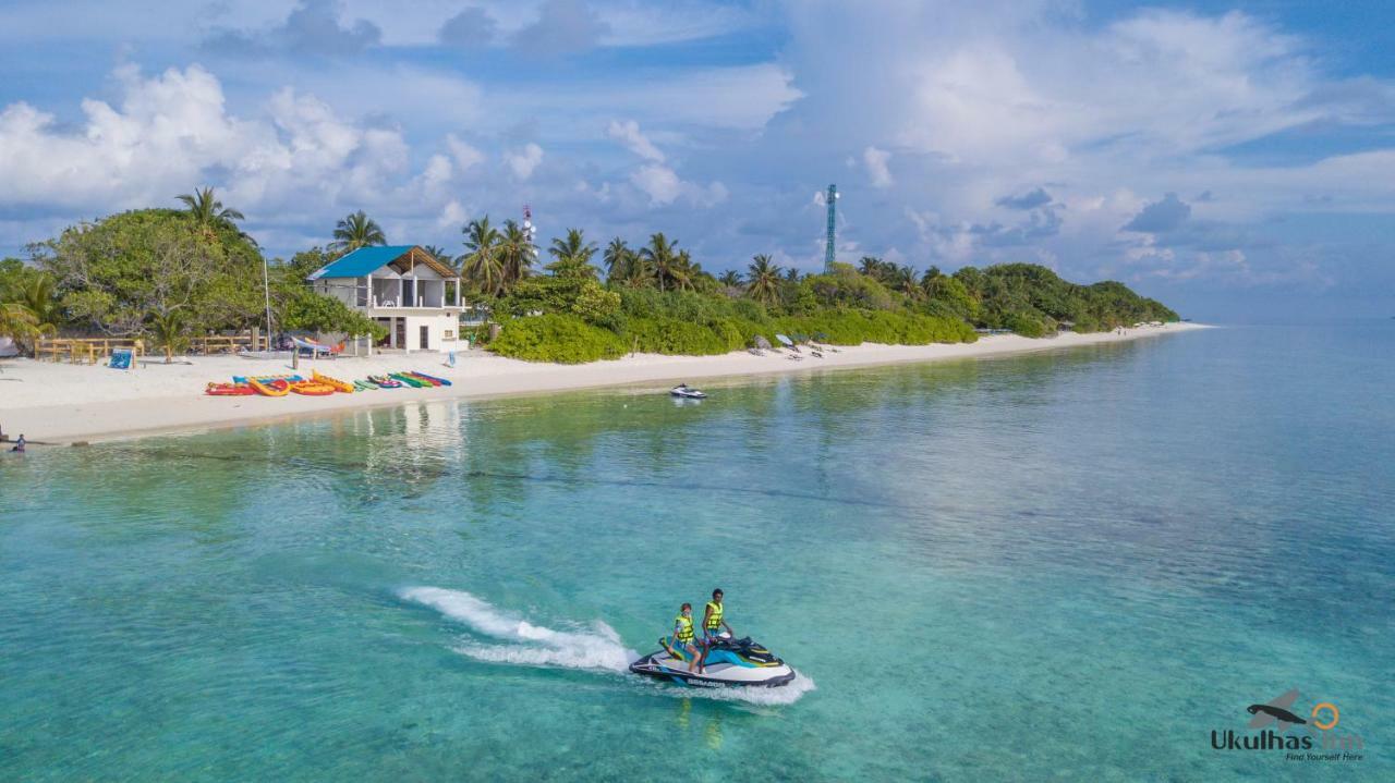 Ukulhas Beach Inn Bagian luar foto